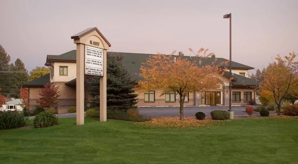 North Cedar Dental - Professional dental clinic exterior with modern facilities