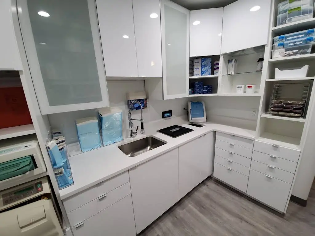 Admiral Dental