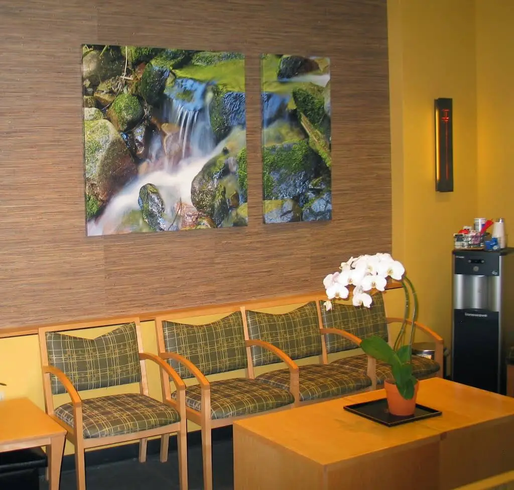 Kirkland Dental - Professional dental clinic exterior with modern facilities
