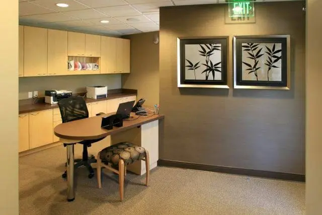 Teresa Kang, DDS, PLLC - Professional dental clinic exterior with modern facilities
