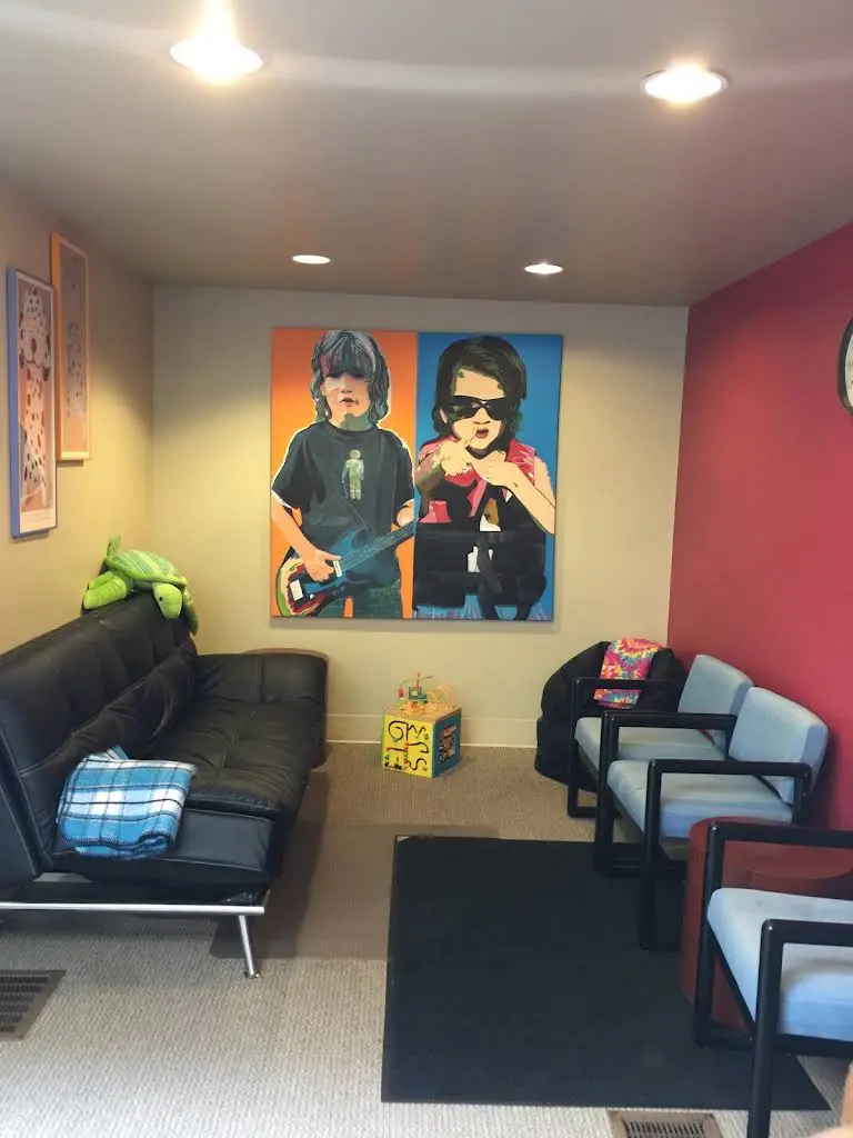 Phipps Orthodontics - Professional dental clinic exterior with modern facilities