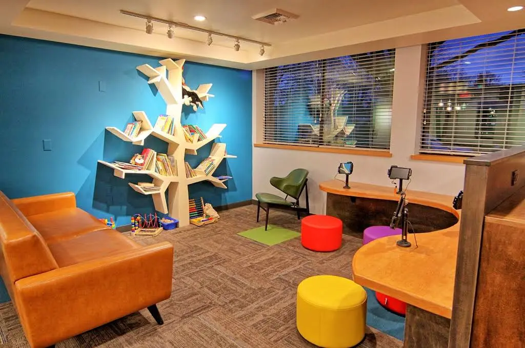 Happy Kids Dentistry & Orthodontics - Professional dental clinic exterior with modern facilities