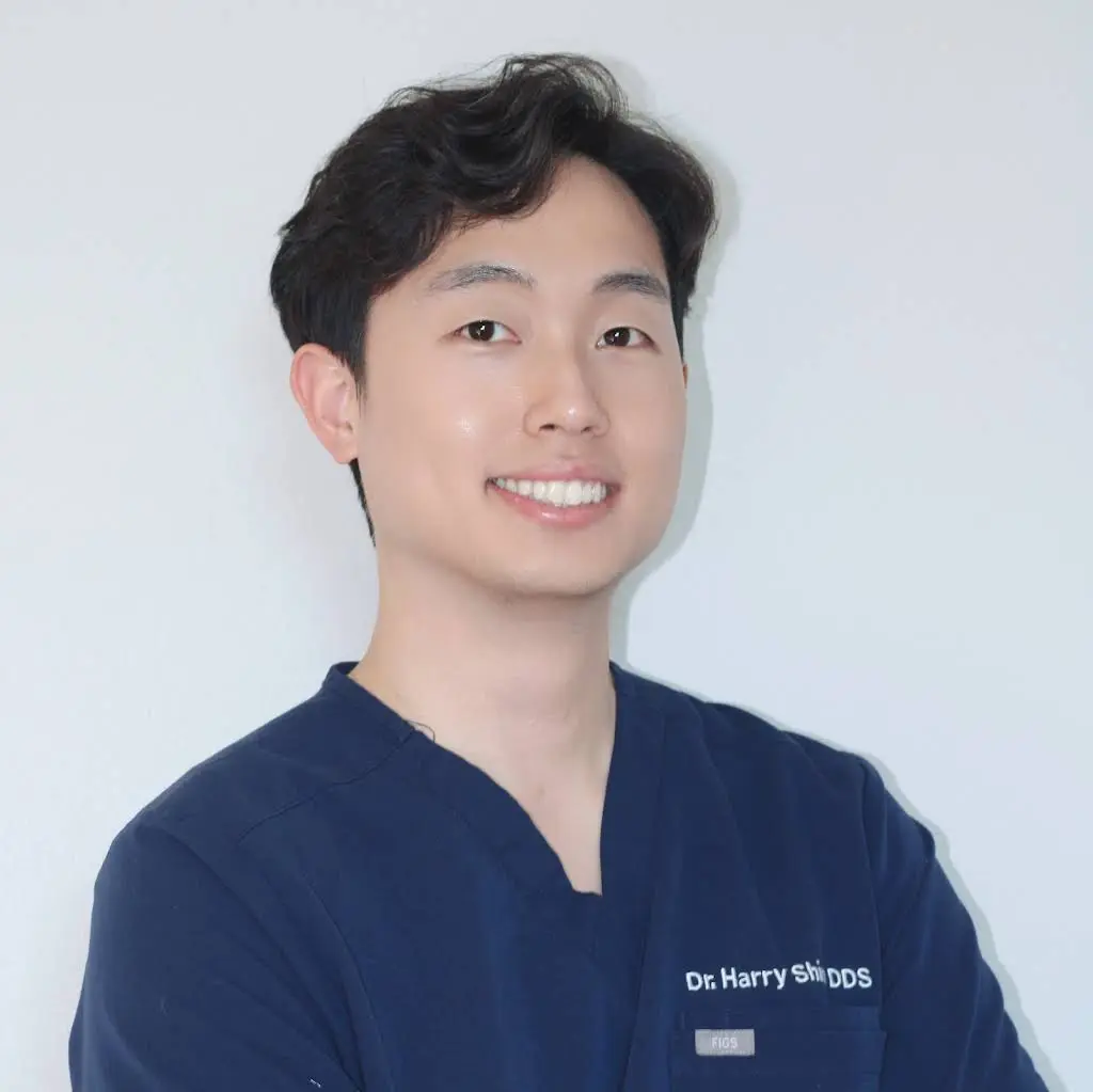 Moritis & Shin Dentistry - Professional dental clinic exterior with modern facilities