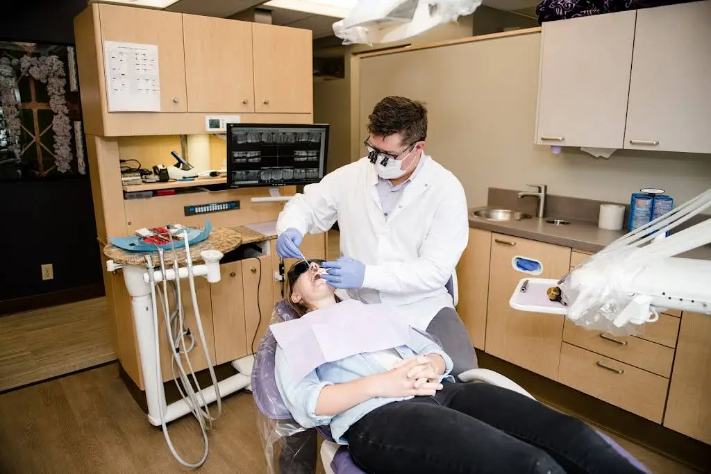 Gilbreath Dental - Professional dental clinic exterior with modern facilities