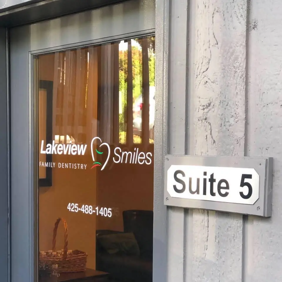 Lakeview Smiles Family Dentistry - Professional dental clinic exterior with modern facilities