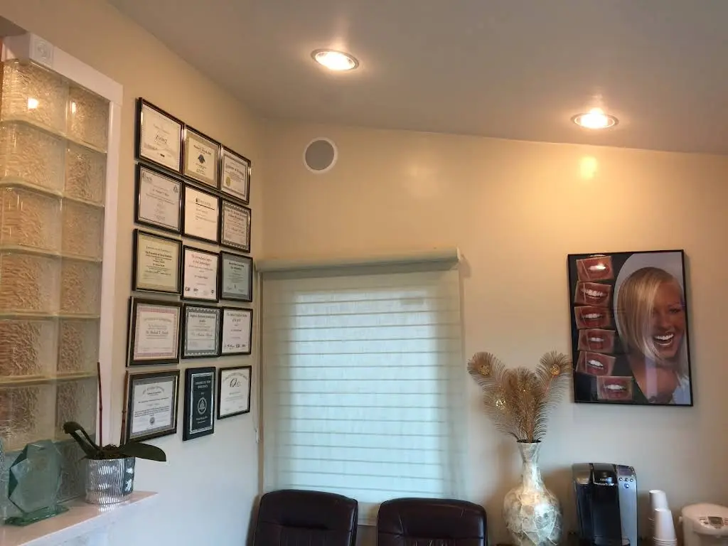 G.O. Dental Group - Professional dental clinic exterior with modern facilities