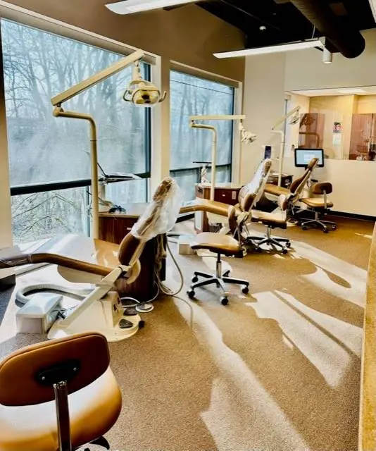 Pristera Orthodontics - Professional dental clinic exterior with modern facilities