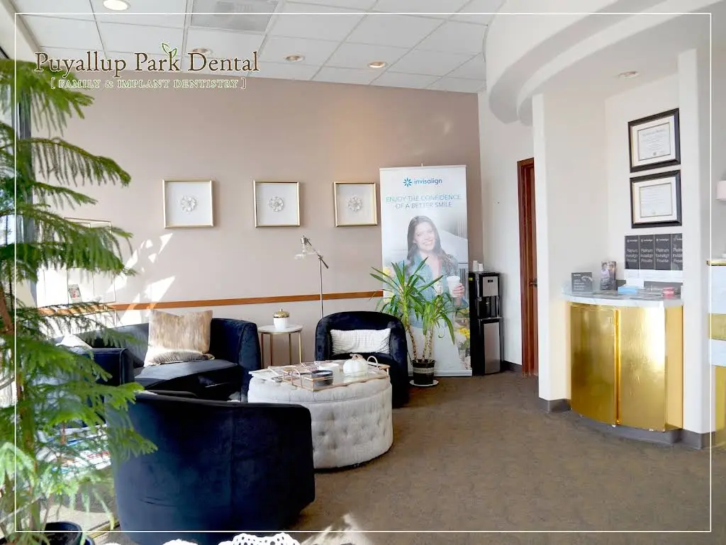 Puyallup Park Dental - Professional dental clinic exterior with modern facilities