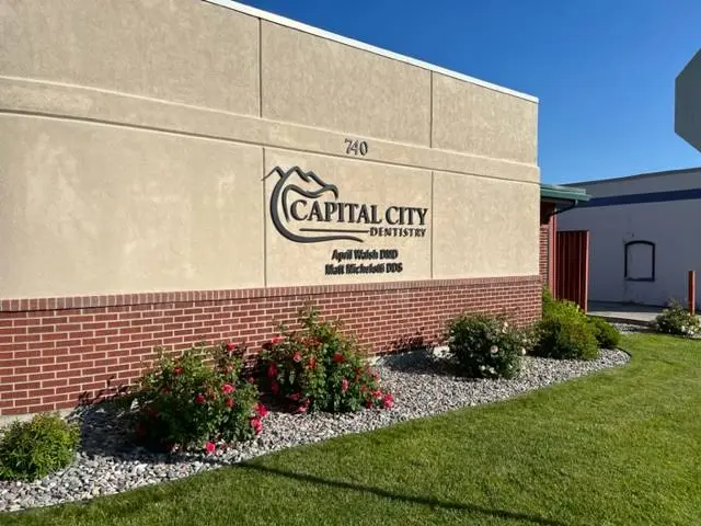 Capital City Dentistry - Professional dental clinic exterior with modern facilities