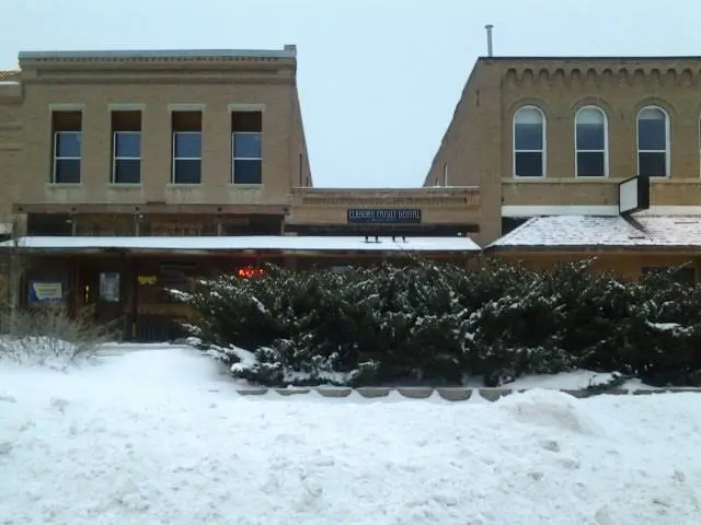 Elkhorn Family Dental - Professional dental clinic exterior with modern facilities