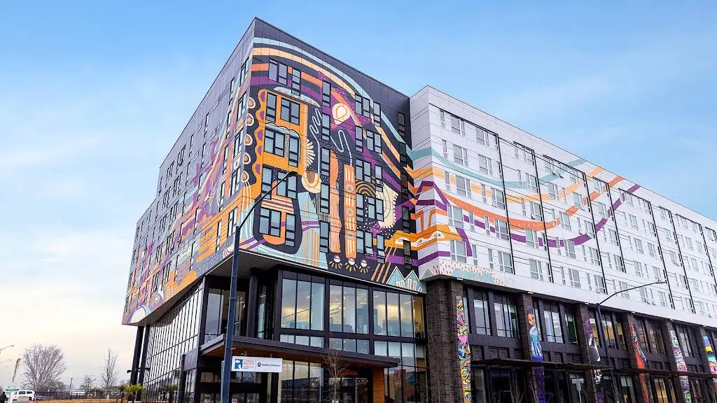 Seattle Children's Odessa Brown Children's Clinic Othello - Professional dental clinic exterior with modern facilities