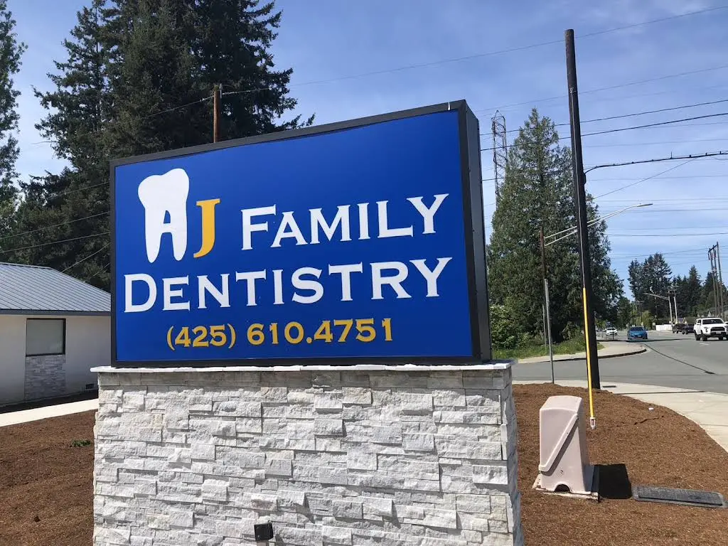 AJ Family Dentistry - Professional dental clinic exterior with modern facilities