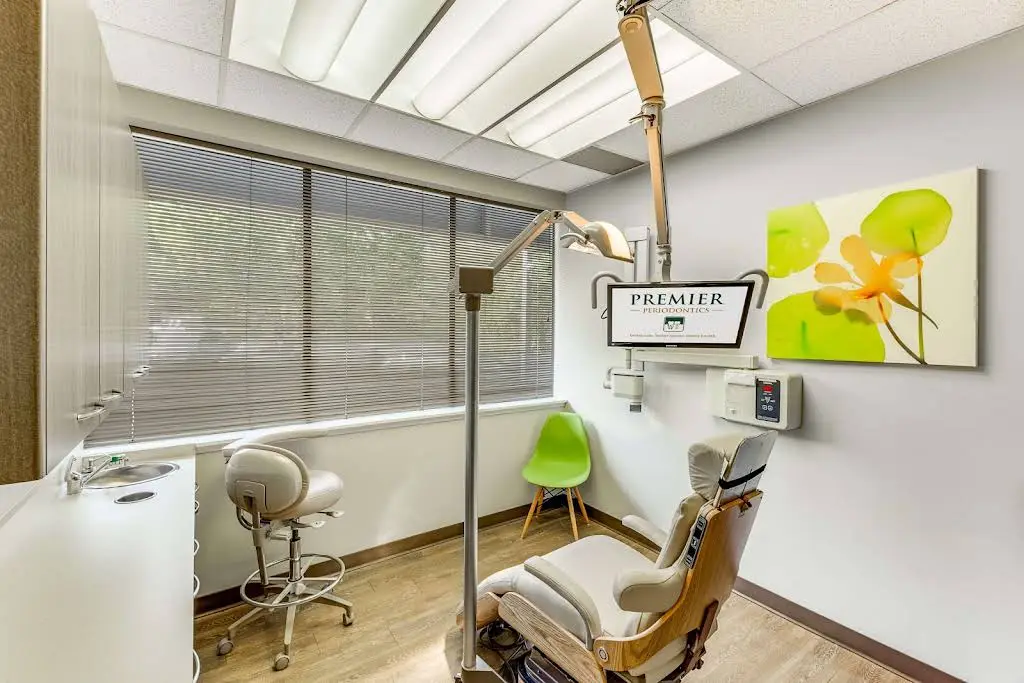 Premier Periodontics - Professional dental clinic exterior with modern facilities