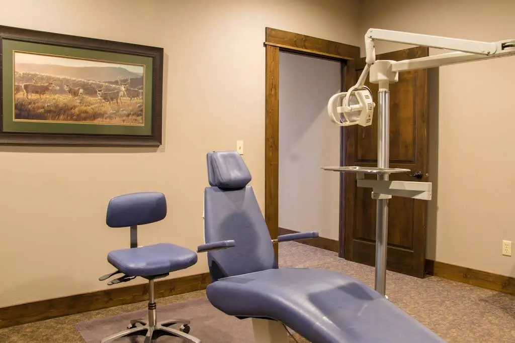 Kovacs Orthodontics - Professional dental clinic exterior with modern facilities