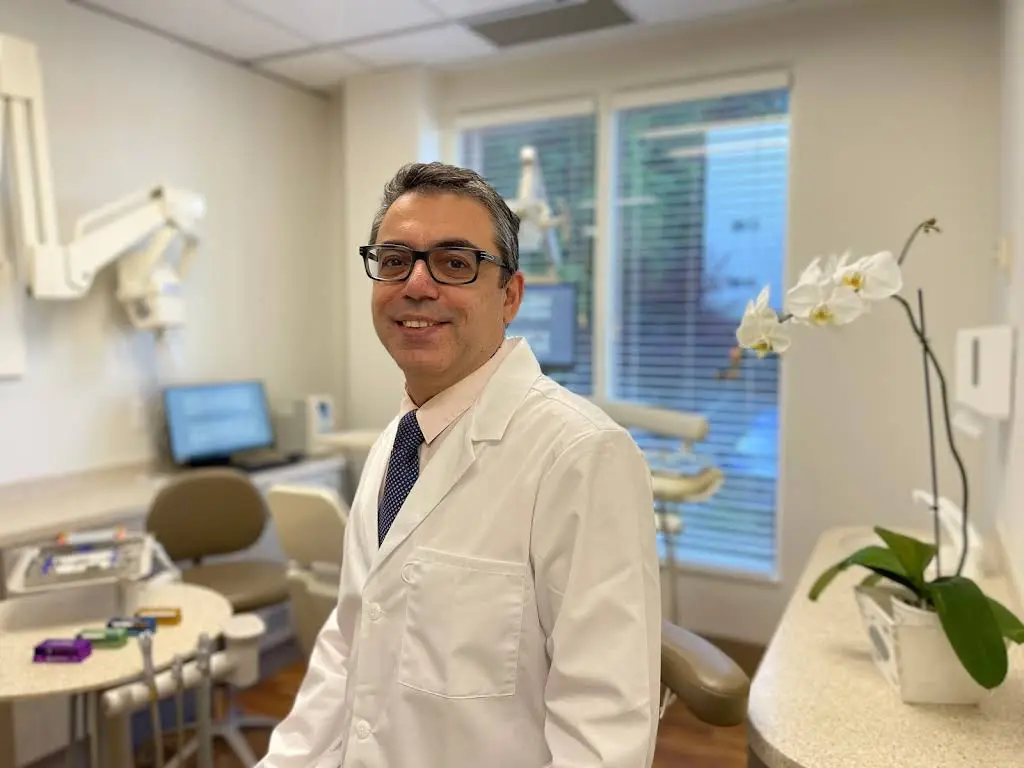 Bellevue Way Dentistry - Professional dental clinic exterior with modern facilities