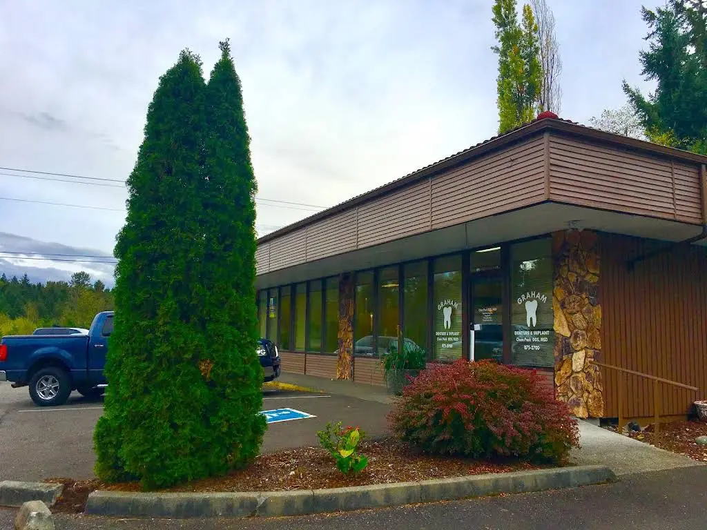 Graham Family Dentistry - Professional dental clinic exterior with modern facilities