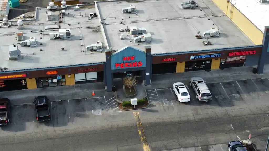 Bonney Lake Orthodontics - Professional dental clinic exterior with modern facilities