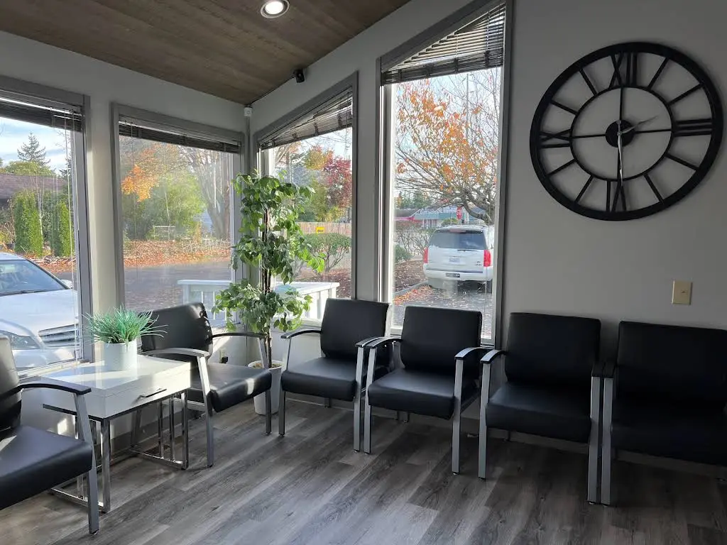 Auburn Dental Smiles - Professional dental clinic exterior with modern facilities