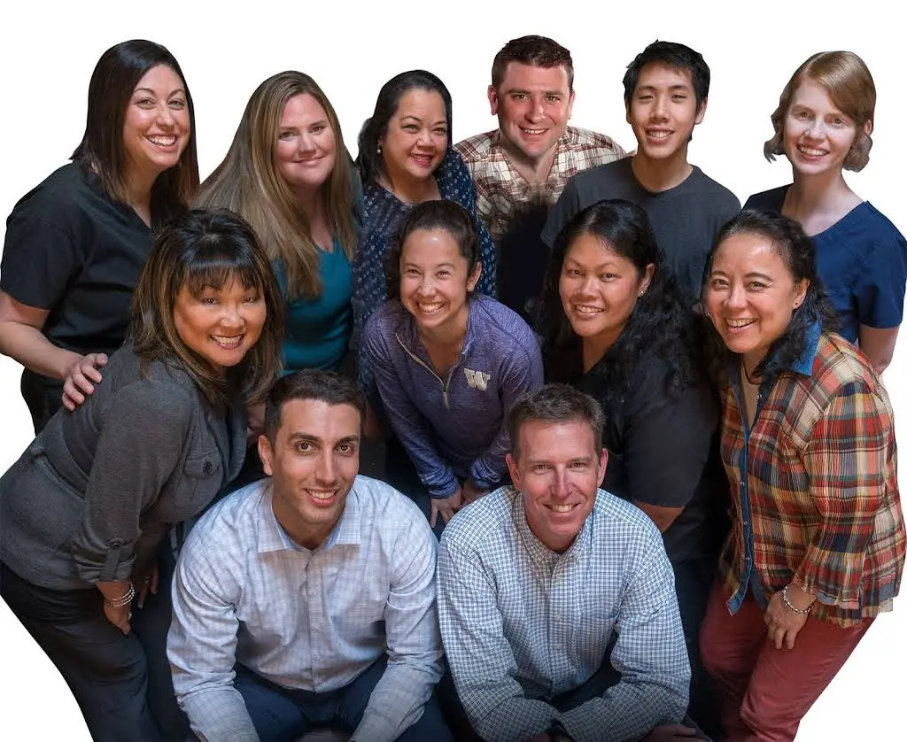 Roosevelt Dental Center - Professional dental clinic exterior with modern facilities