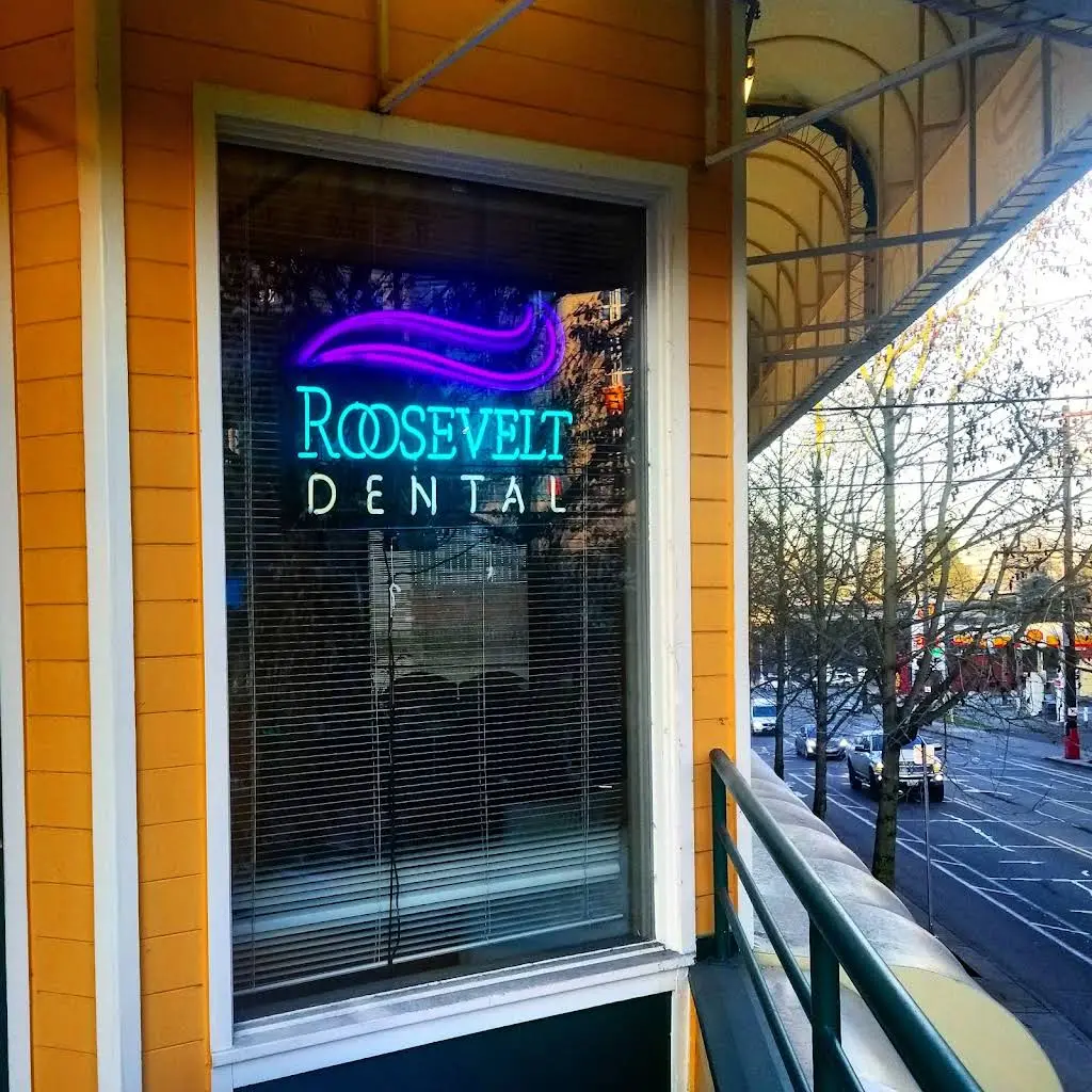 Roosevelt Dental Center