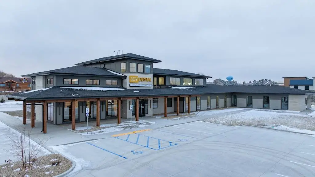 Stewart, Deisz, & York Dental - Professional dental clinic exterior with modern facilities