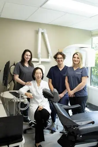 Bellevue Dental Oasis - Professional dental clinic exterior with modern facilities