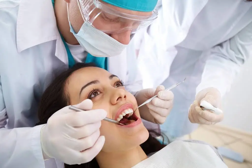 Fairwood Aesthetic & Family: Lee Tom DDS - Professional dental clinic exterior with modern facilities