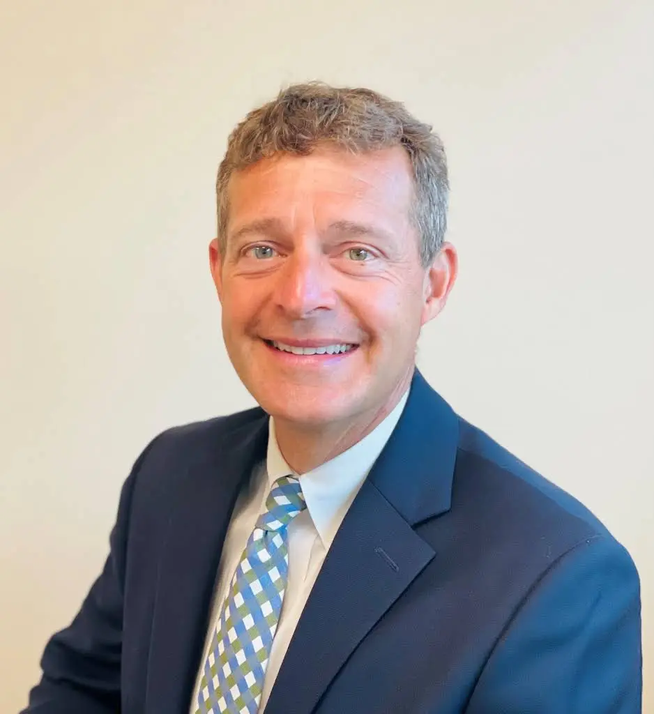 James B. Courrier, DDS, PLLC - Professional dental clinic exterior with modern facilities