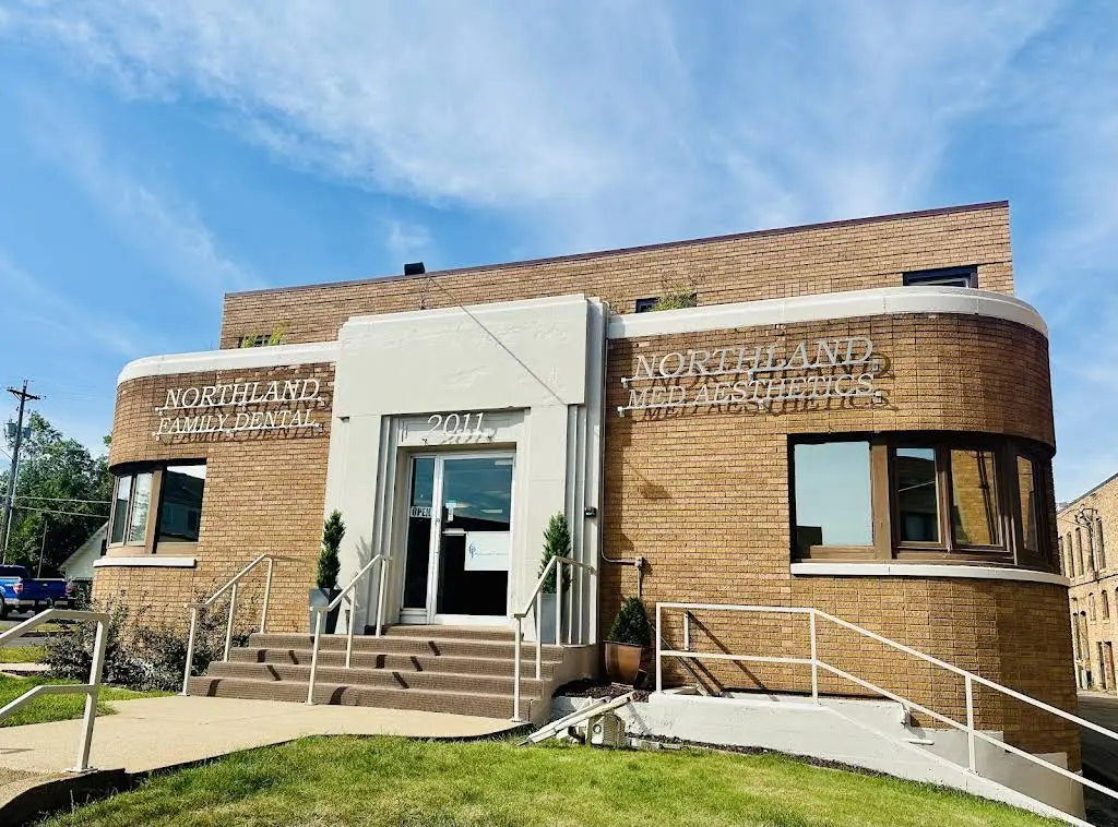 Northland Family Dentistry - Professional dental clinic exterior with modern facilities