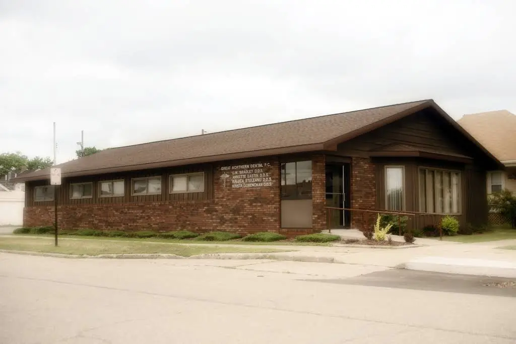 Great Northern Dental Associates - Professional dental clinic exterior with modern facilities