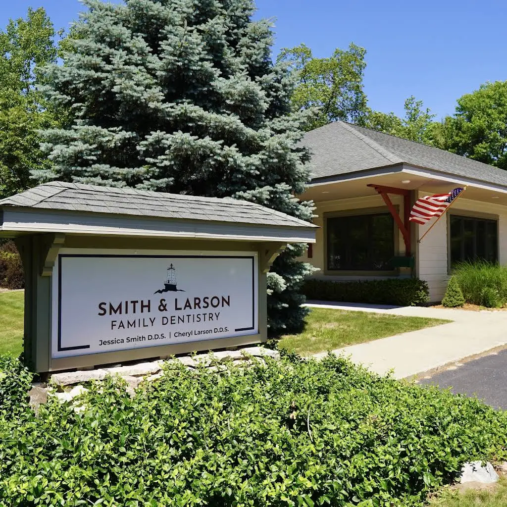 Smith and Larson Family Dentistry - Professional dental clinic exterior with modern facilities