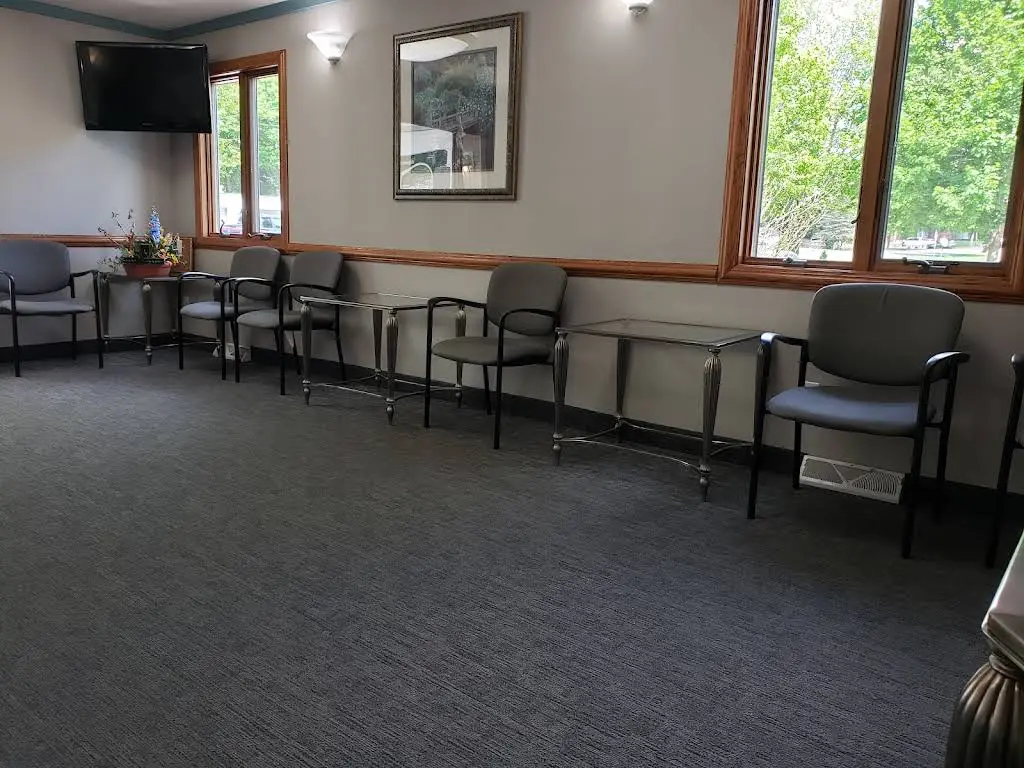 Donohue & Donohue - Professional dental clinic exterior with modern facilities