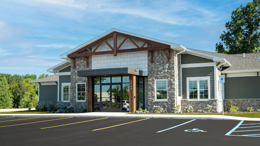 Robinson Dental - Professional dental clinic exterior with modern facilities