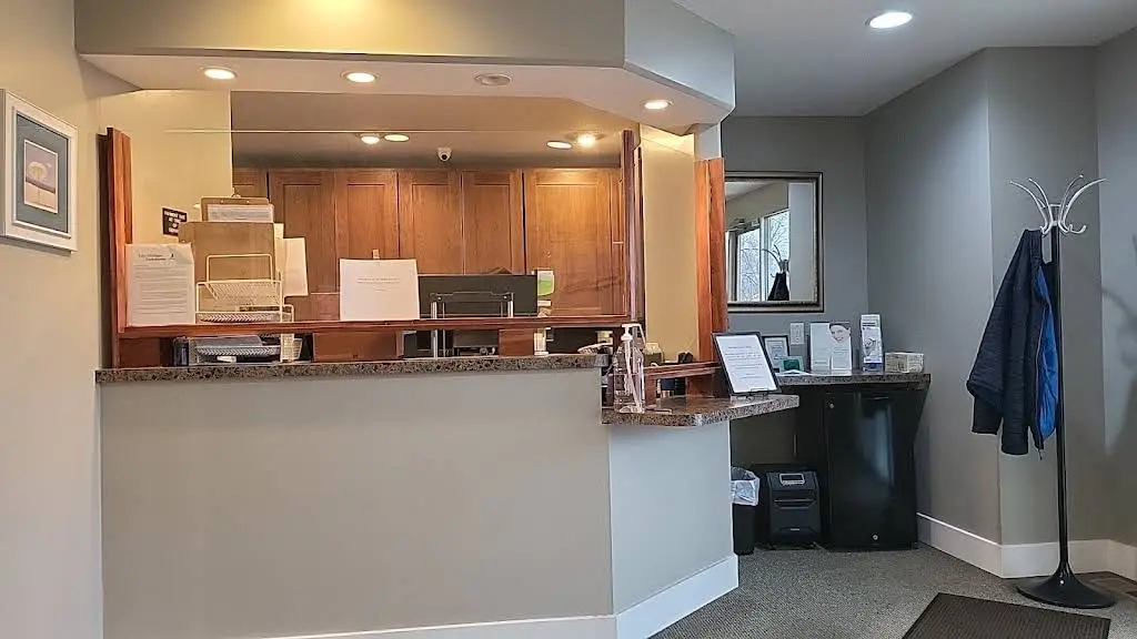 Lake Michigan Endodontics of Muskegon - Professional dental clinic exterior with modern facilities