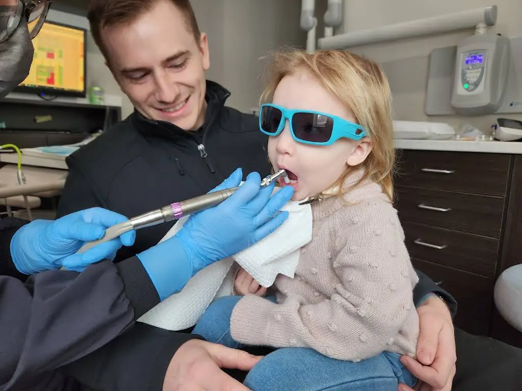 Maxson Dental, PC - Professional dental clinic exterior with modern facilities