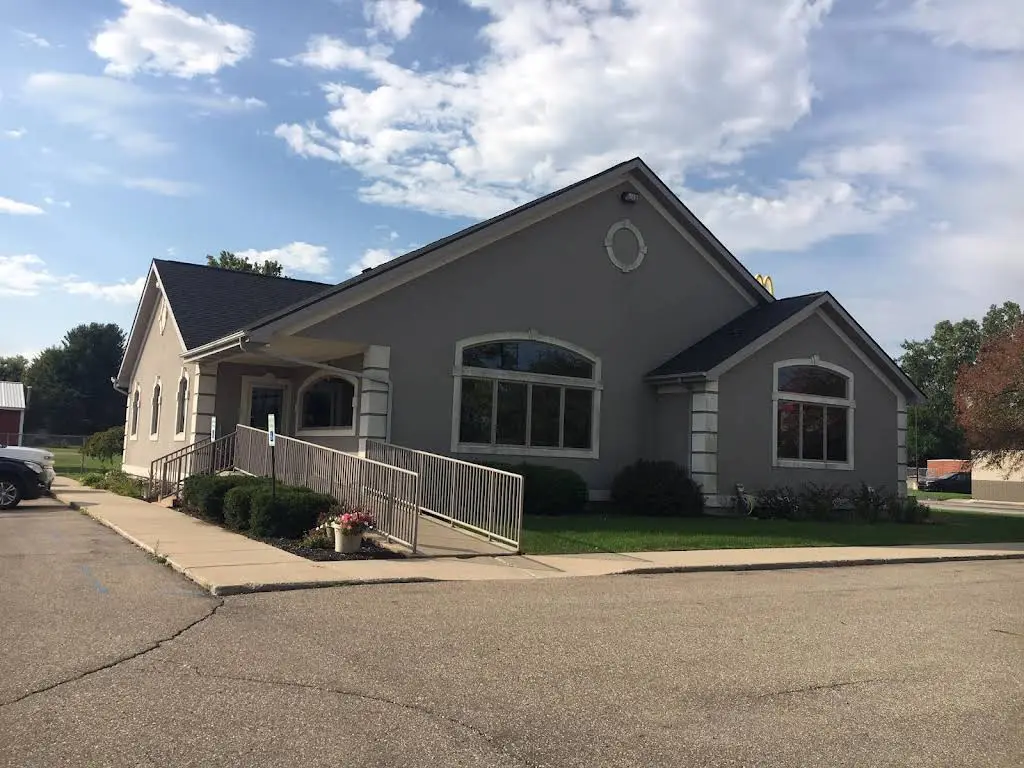 Michigan Dental Sleep Center, Inc. - Professional dental clinic exterior with modern facilities