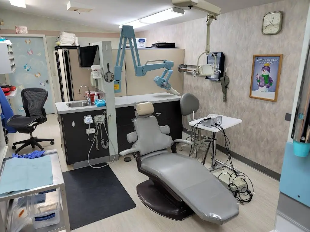 Michigan Affordable Dentistry - Professional dental clinic exterior with modern facilities