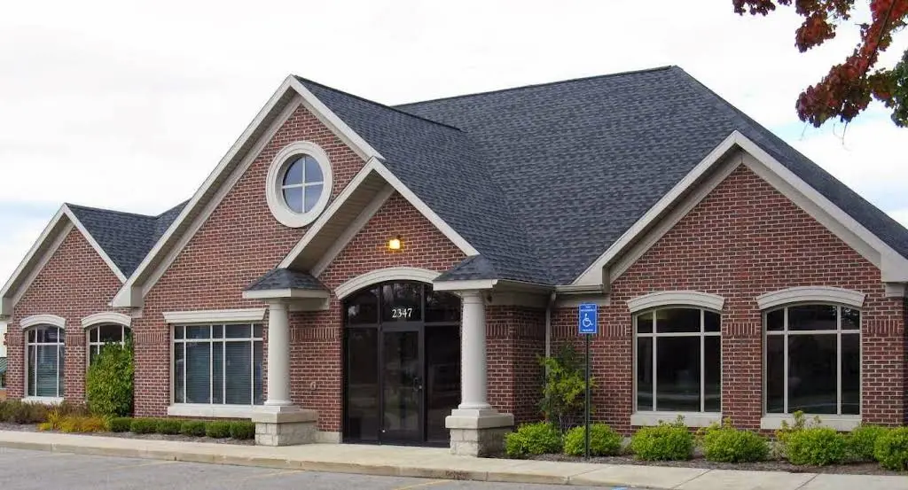 Beaches and Braces, PLLC - Professional dental clinic exterior with modern facilities