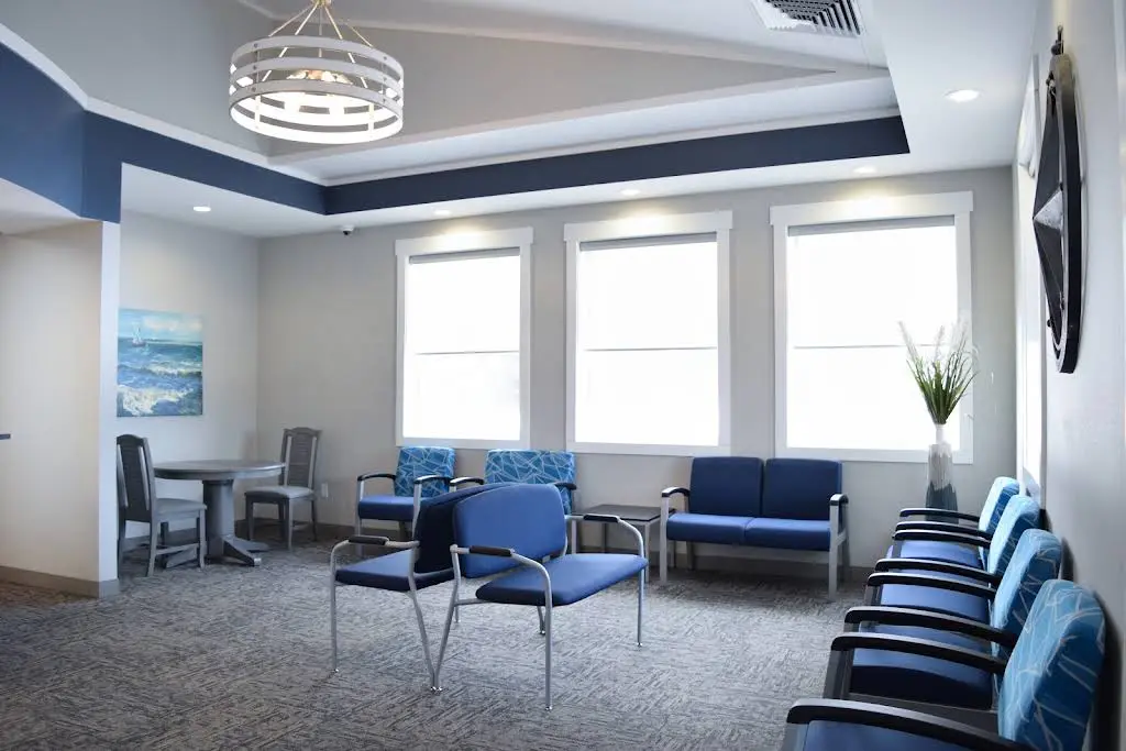 MI Smiles Dental - Professional dental clinic exterior with modern facilities