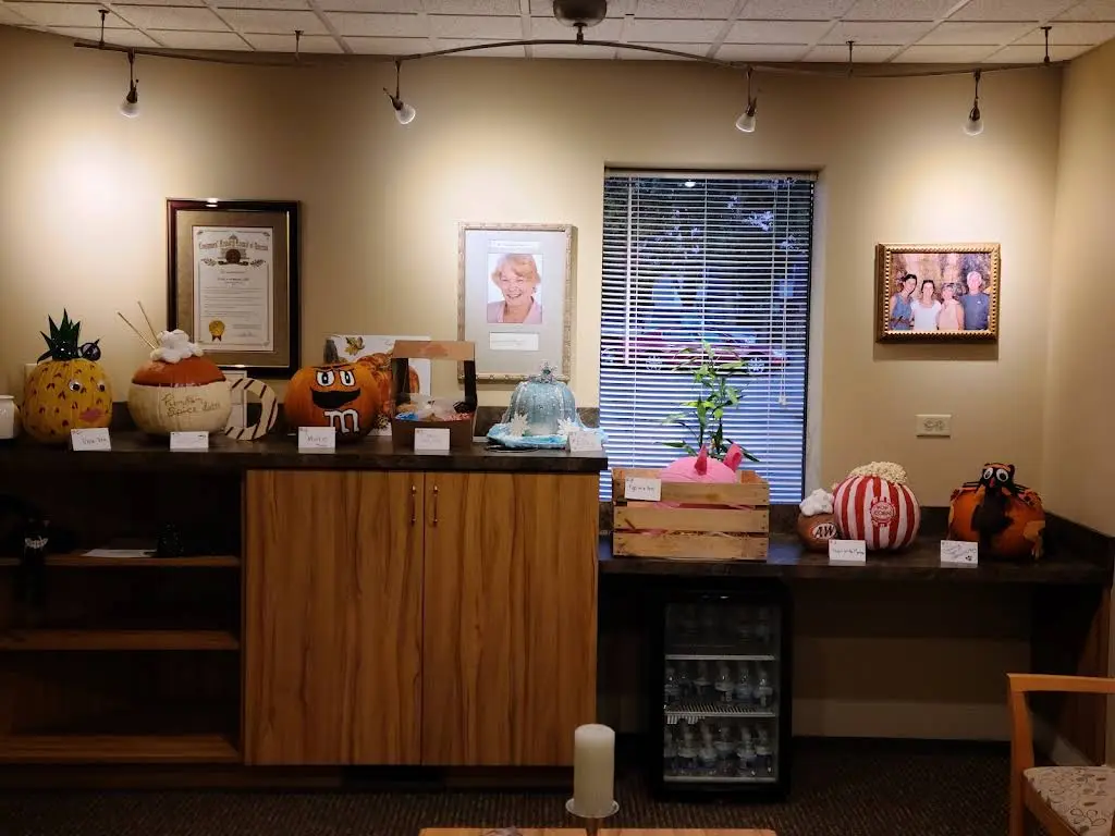 Wonderly Family Dental - Professional dental clinic exterior with modern facilities