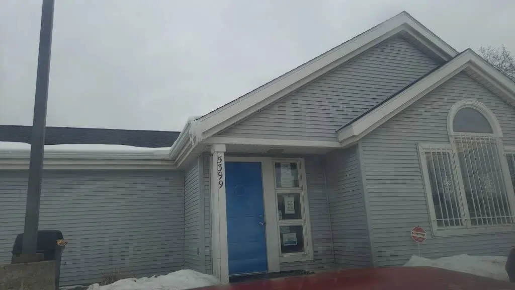 Hamilton Community Health Network Dental North - Professional dental clinic exterior with modern facilities