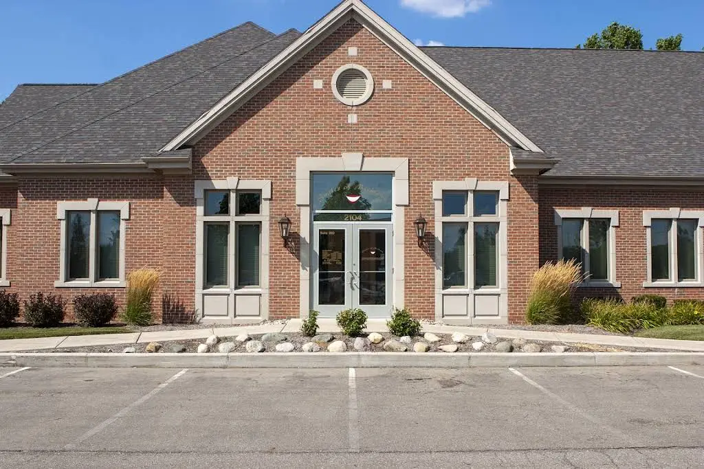 Smiles of Michigan - Professional dental clinic exterior with modern facilities