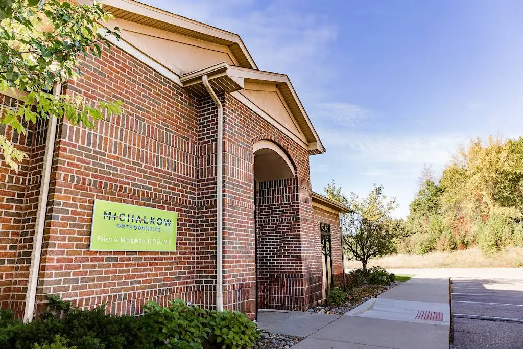 Michalkow Orthodontics, PLLC - Professional dental clinic exterior with modern facilities