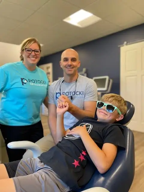 Potocki Orthodontics - Professional dental clinic exterior with modern facilities