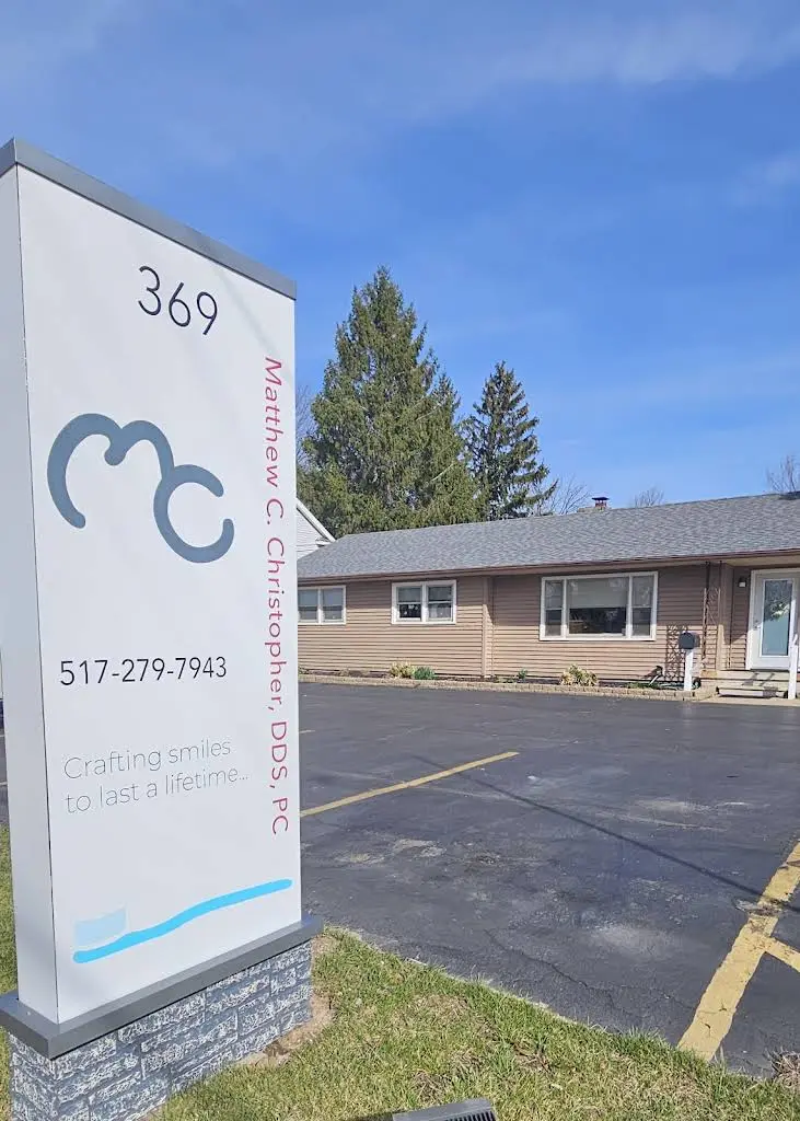 Matthew C. Christopher, DDS, PC - Professional dental clinic exterior with modern facilities