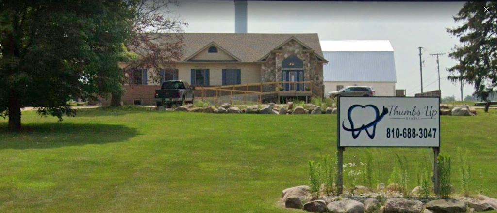 Thumbs Up Dental - North Branch - Professional dental clinic exterior with modern facilities