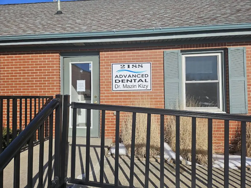 Advanced Dental Lapeer - Professional dental clinic exterior with modern facilities