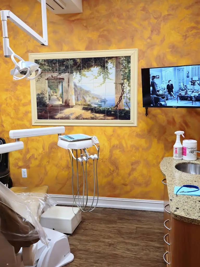 Commerce Village Dentists - Professional dental clinic exterior with modern facilities