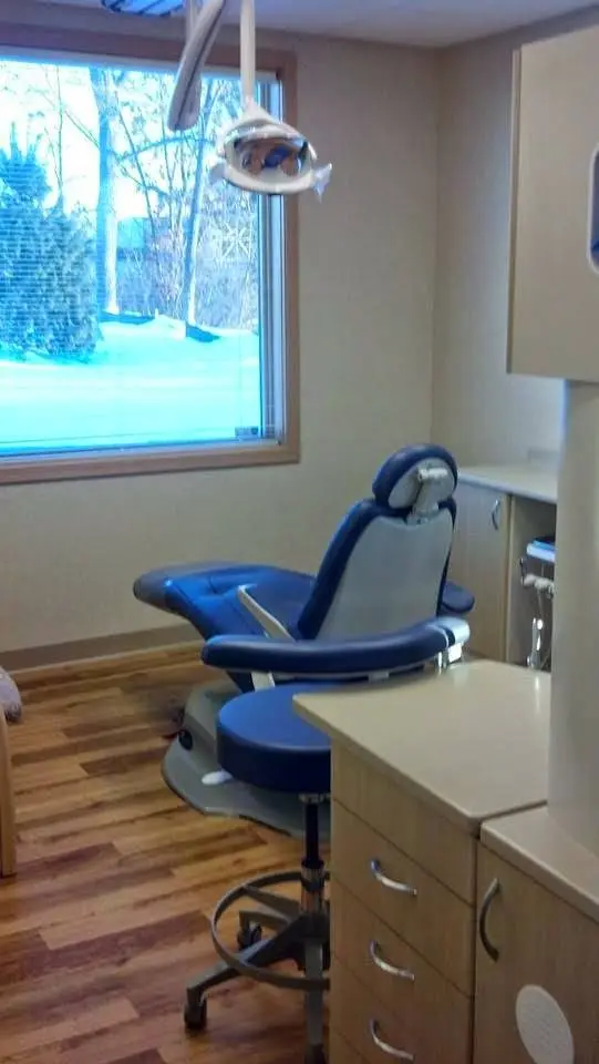 Dental 1: Bruce T Roach, DDS