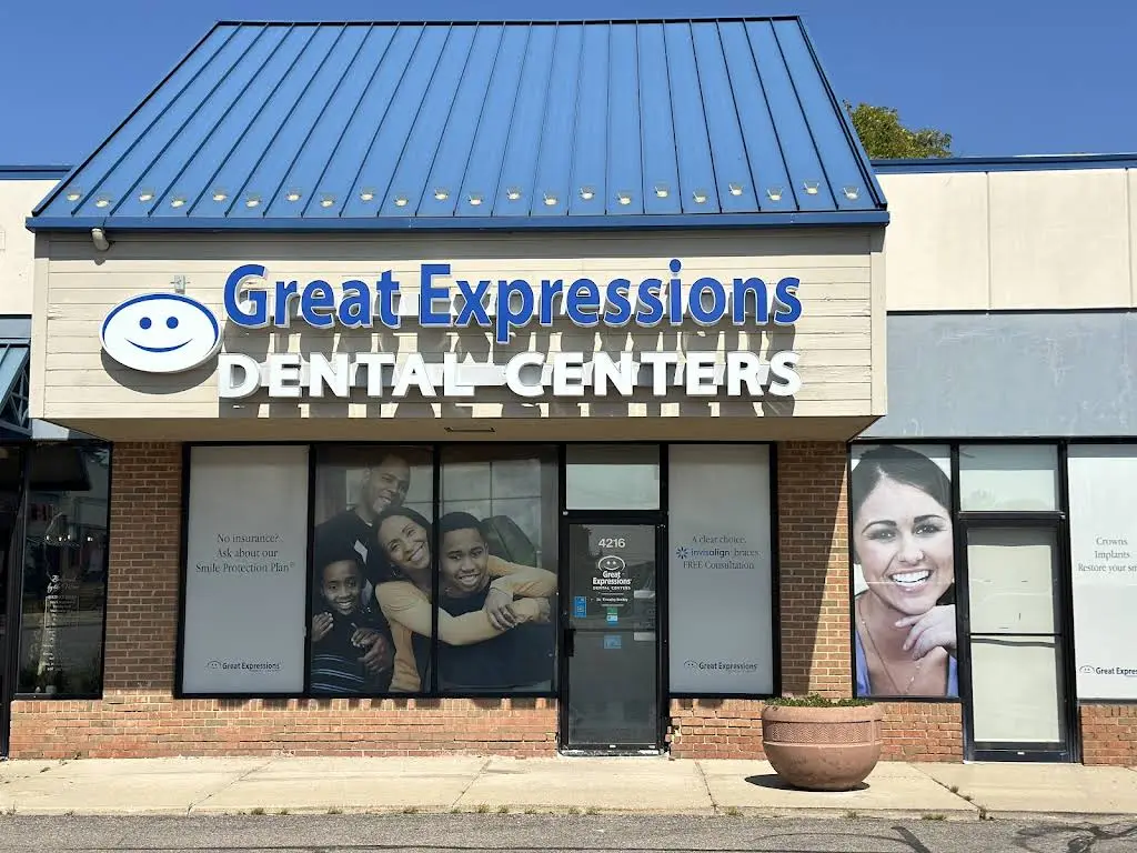 Great Expressions Dental Centers - Professional dental clinic exterior with modern facilities